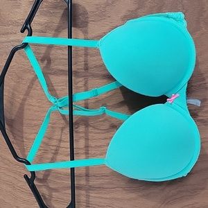 Green aerie bra